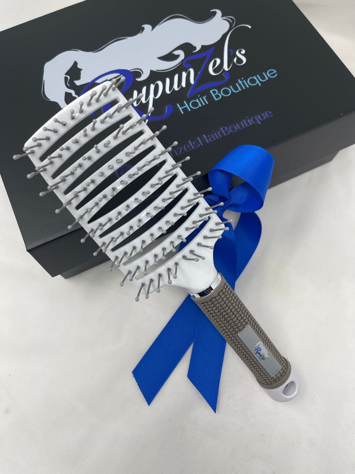 Rupunzel's Paddle Brush