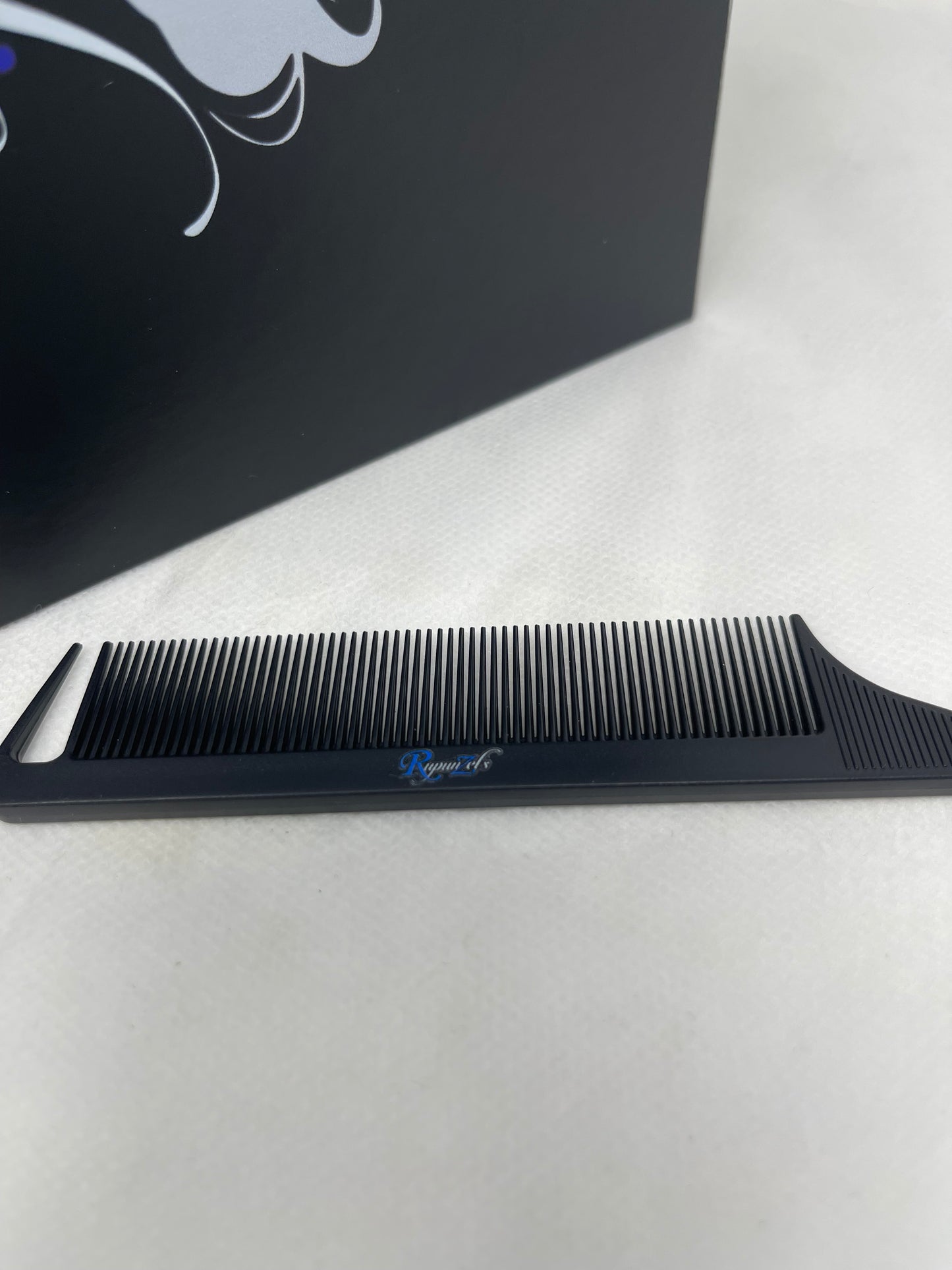 Rupunzel's heat resistant metal tip tail comb
