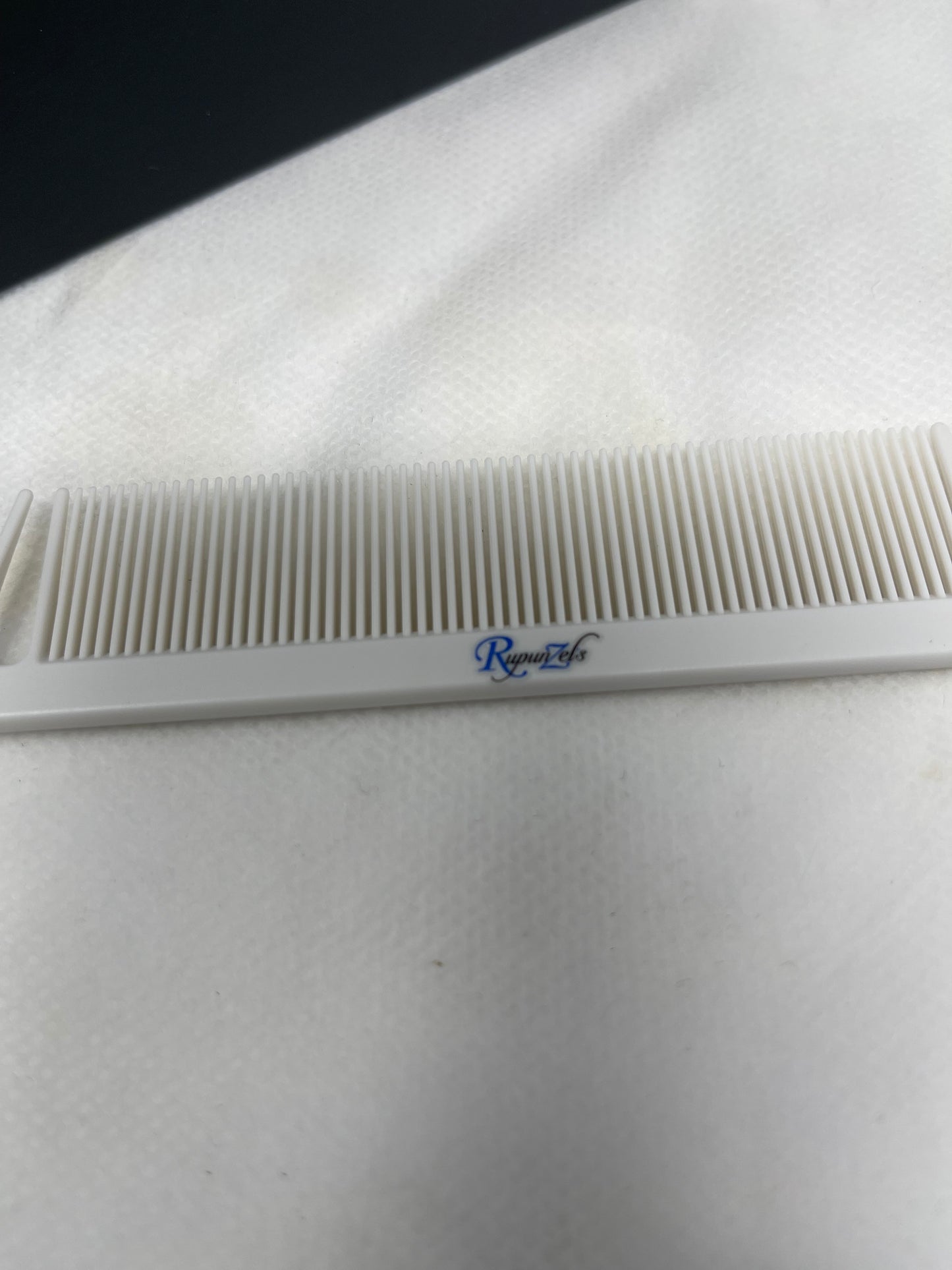 Rupunzel's heat resistant metal tip tail comb